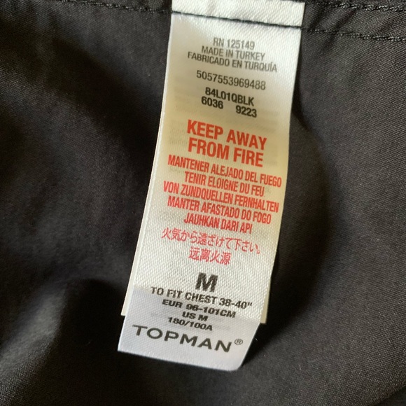 TOPMAN Button Down - Picture 2 of 4